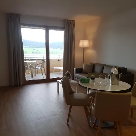 Les Rives Sauvages 호텔 4*